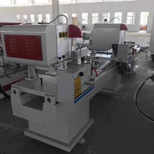 一套断桥铝门窗设备机型分类与价格解析